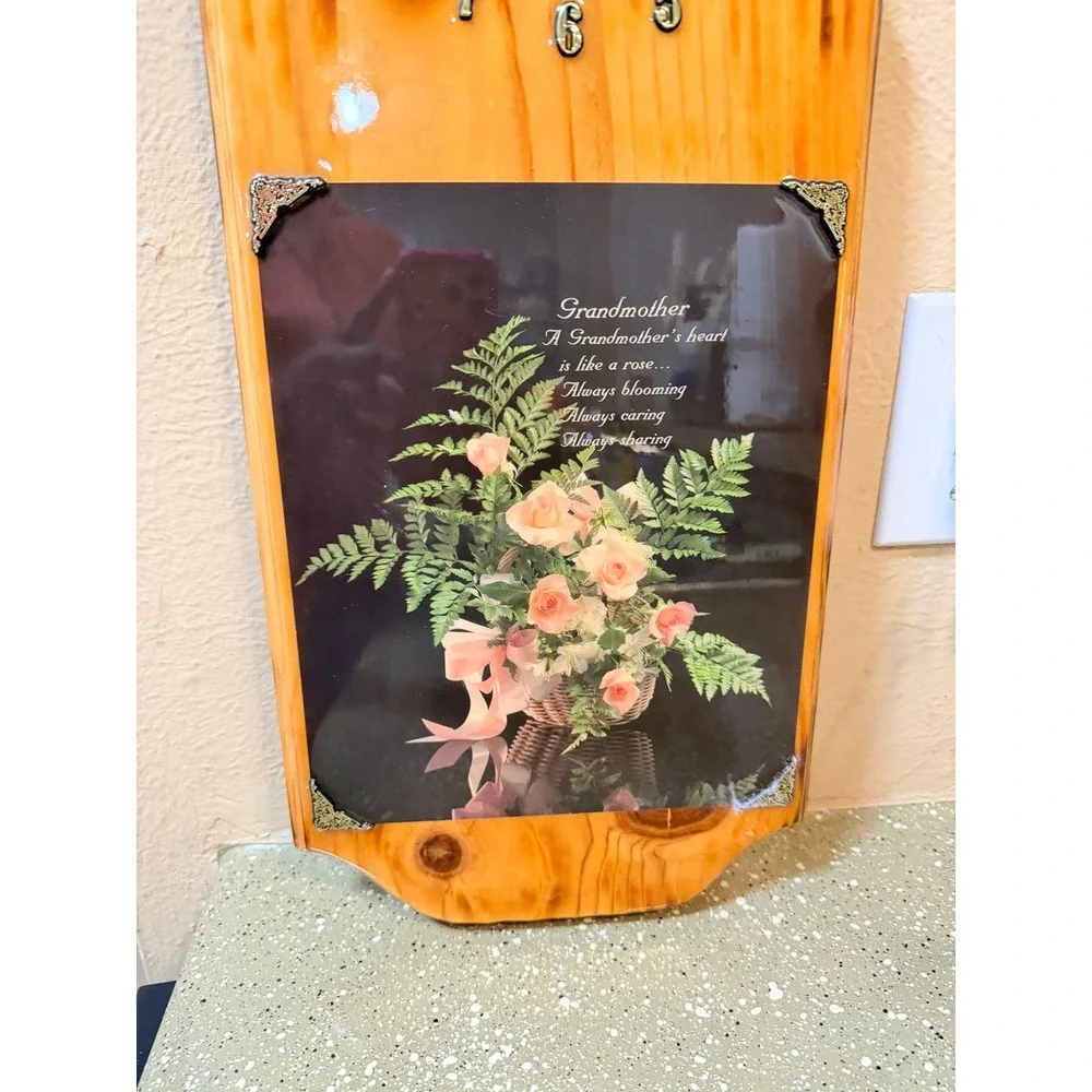 Vintage Hickory Dickory Clocks Wood Grandmother Floral Wall Clock Point Texas